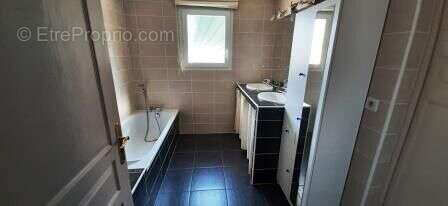 Maison 130 m² à Notre-Dame-De-Sanilhac  - photo 2