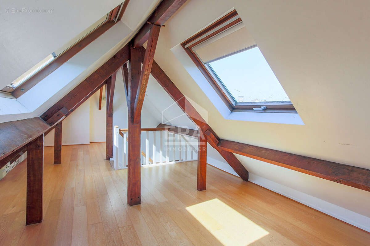 Maison à CRESPIERES