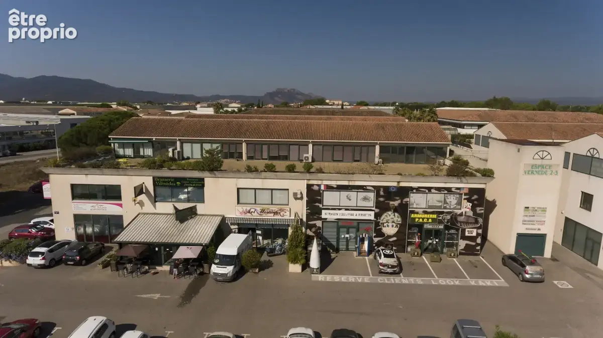 Bureaux 80 m2 à Puget sur Argens - photo 8