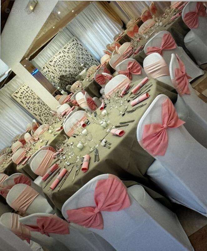 Commerce à ESCAUTPONT