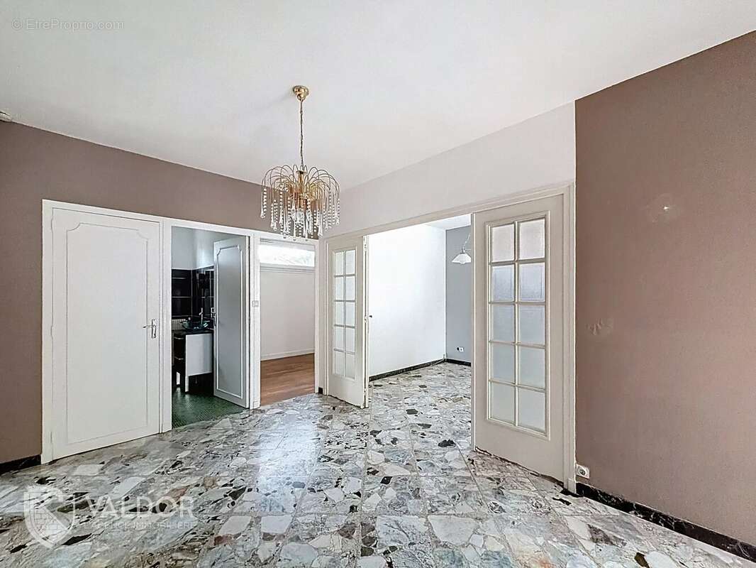 Appartement à MONTMERLE-SUR-SAONE