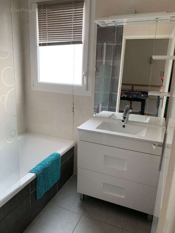 Maison à RILLIEUX-LA-PAPE