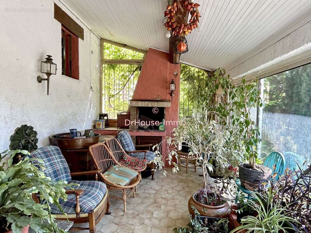 Maison à LORGUES