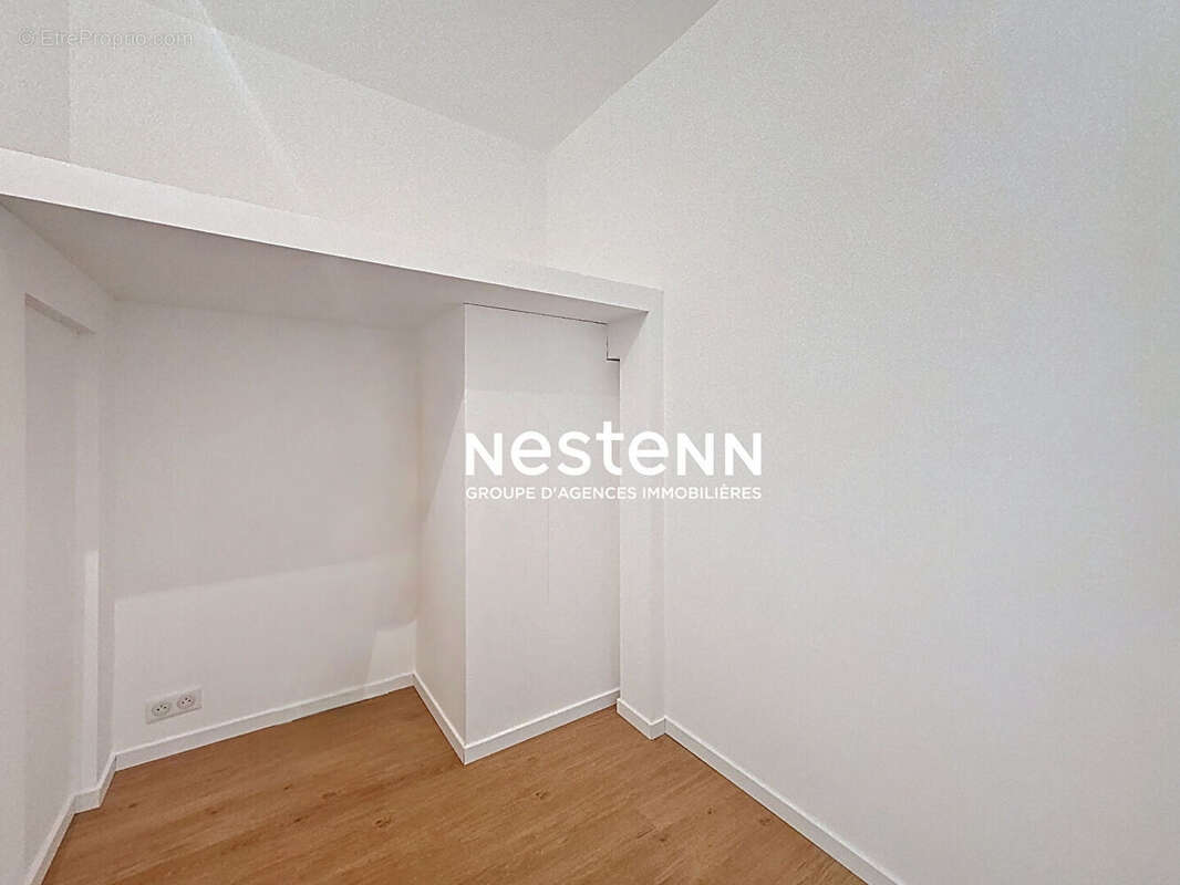 Appartement à VALLAURIS