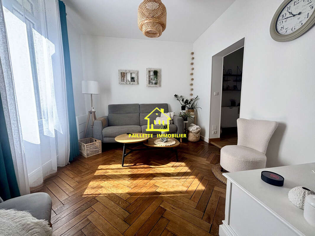 Maison à MONTIVILLIERS