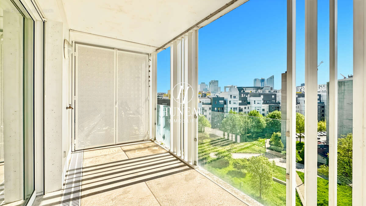 Appartement à NANTERRE