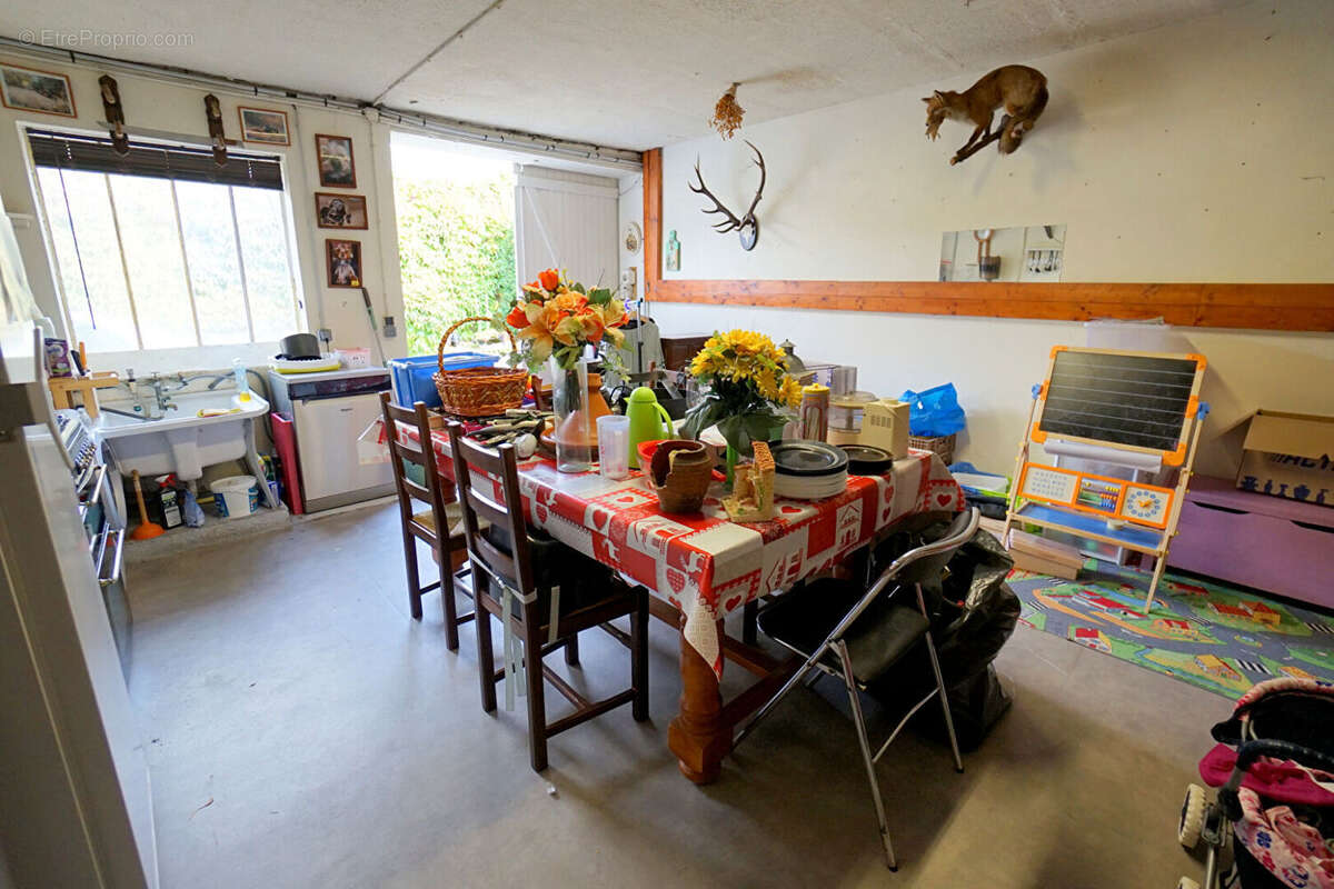 Maison à MEZIERES-SUR-SEINE