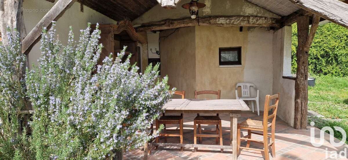 Photo 2 - Maison à EYGURANDE-ET-GARDEDEUIL