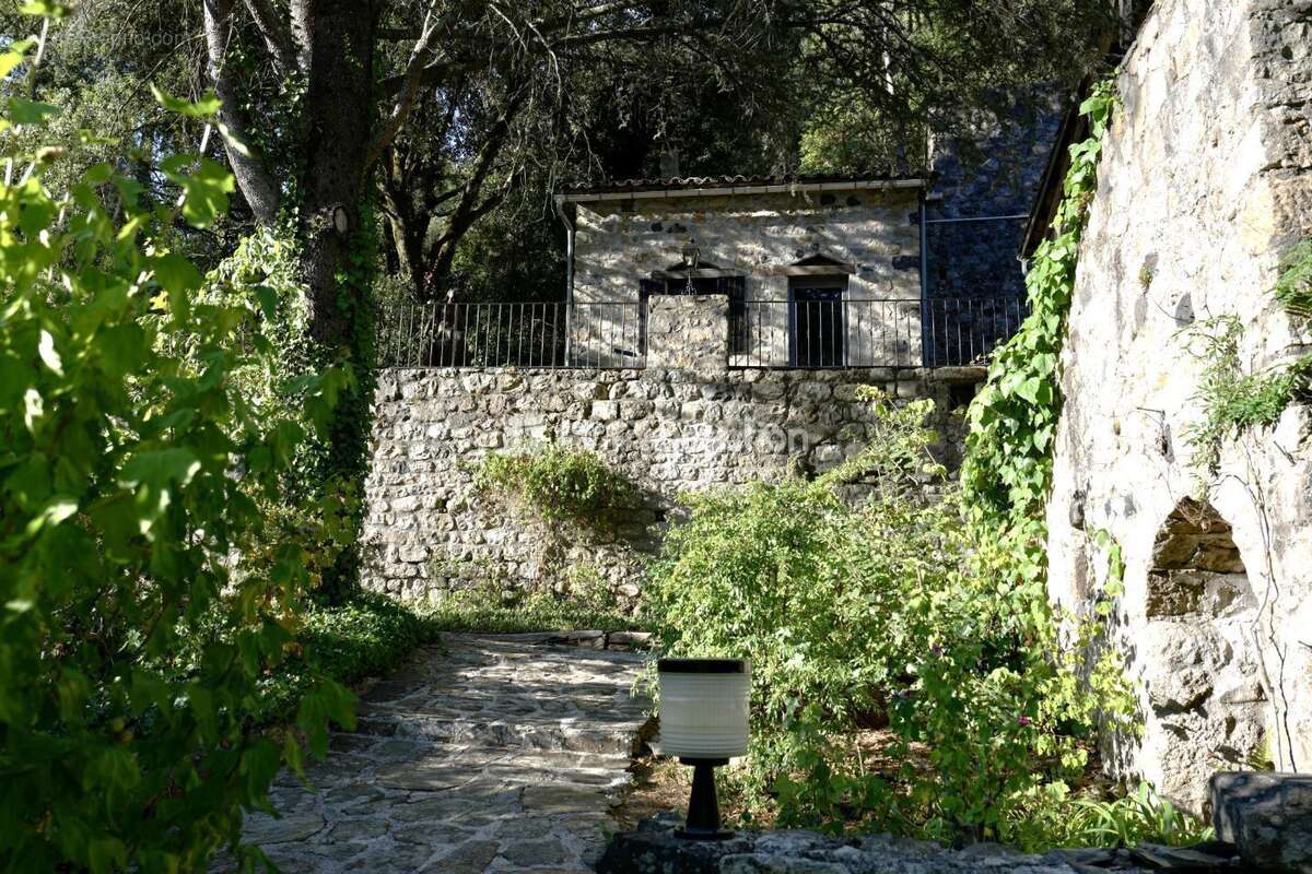 Maison 6 pièces 140 m² à vendre à Meyras (07380) - photo 11