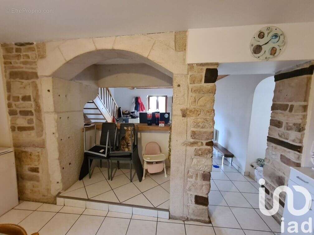 Photo 2 - Maison à BAINS-LES-BAINS