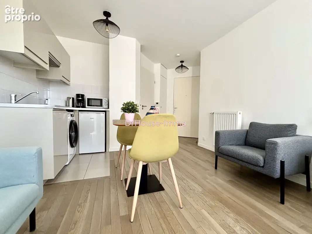 Appartement 28 m² à Romainville  - photo 4