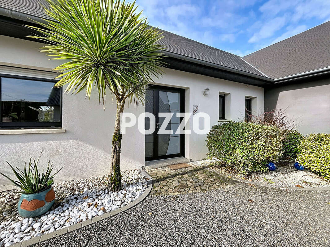A Vendre - Cuves - Maison 6 pièce(s) 215 m² - photo 17