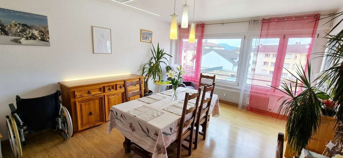 Appartement à MORTEAU