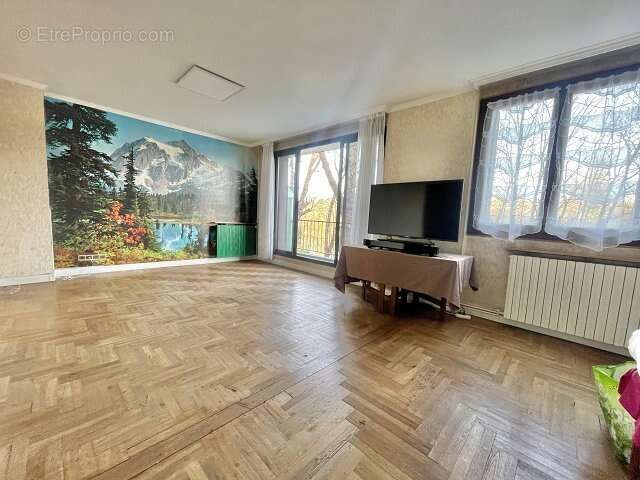 Appartement à MAISONS-ALFORT