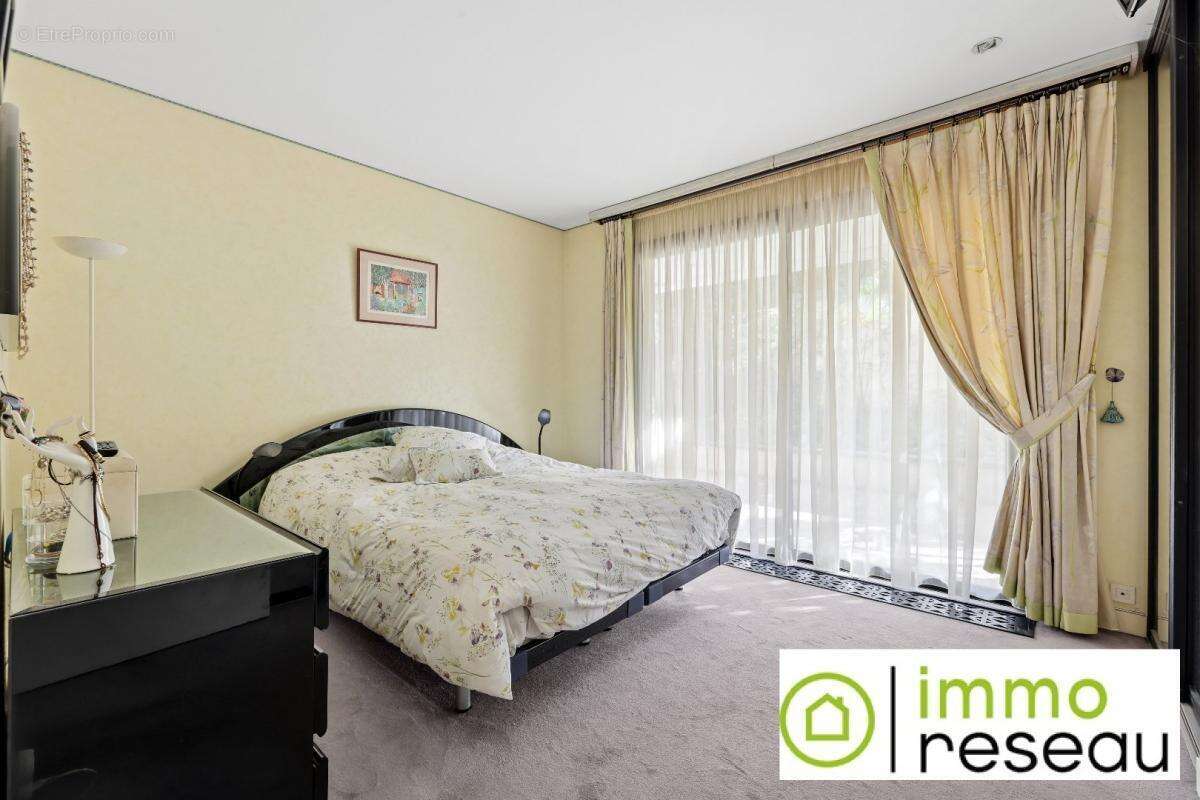 Maison à VILLENEUVE-LE-ROI