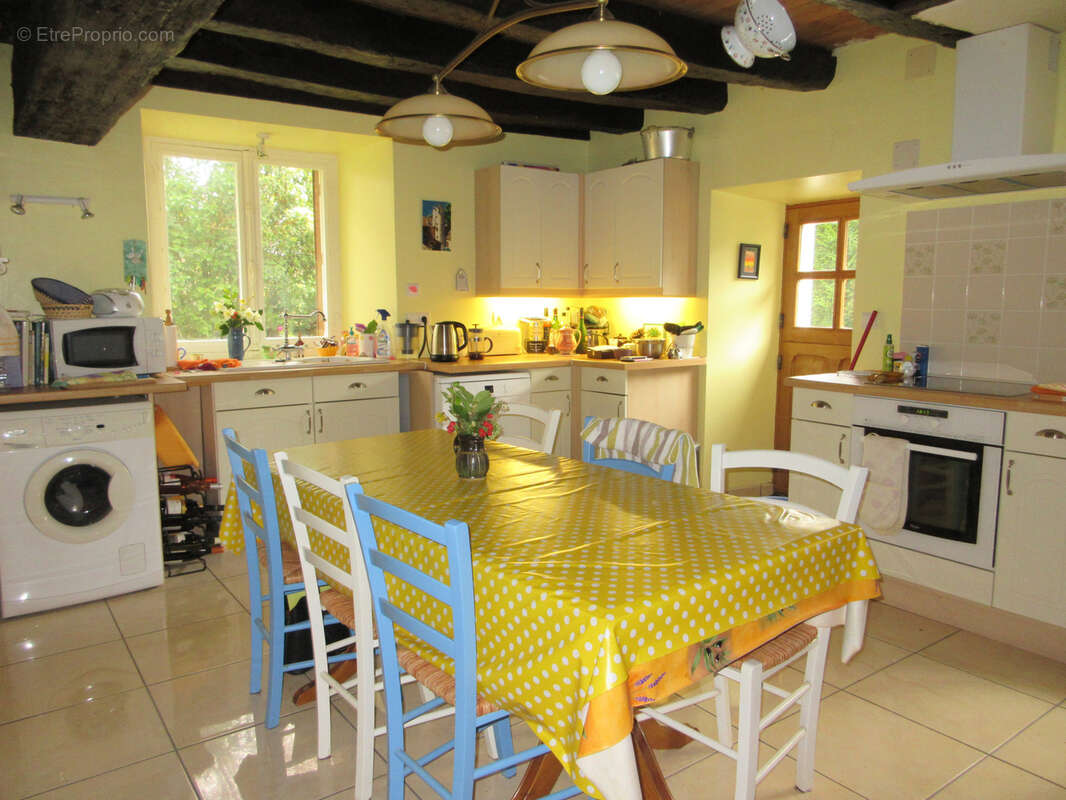 Maison à SAINT-GAULTIER