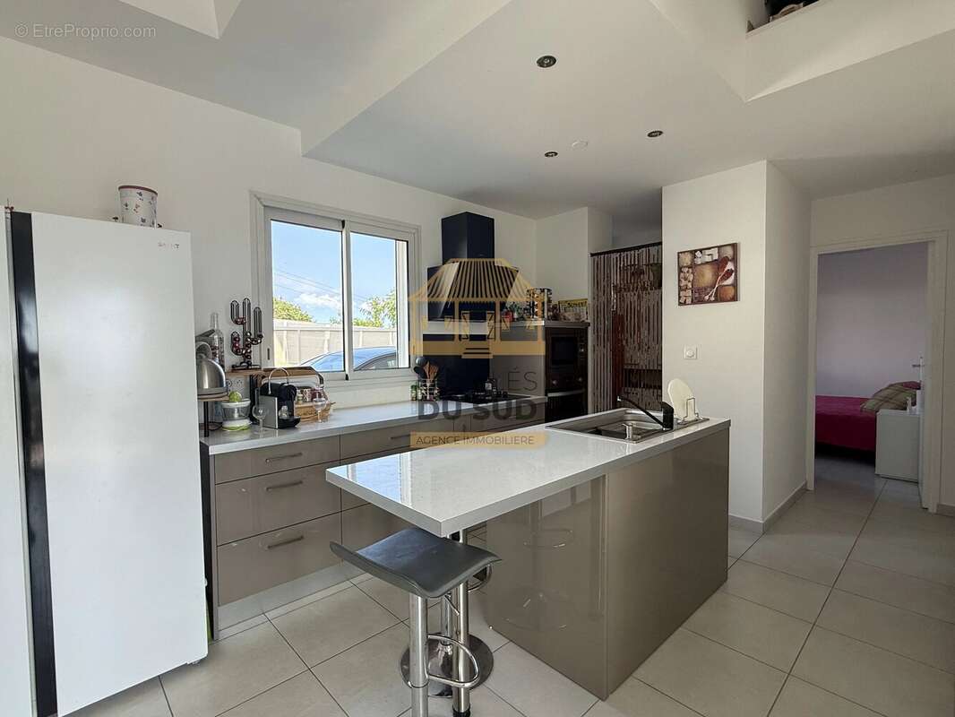 Maison à PETITE-ILE