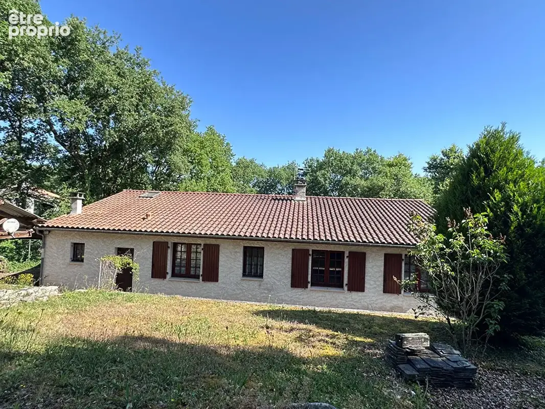 Maison à LA COURONNE