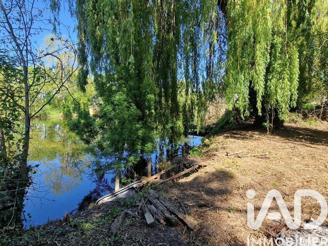 Photo 1 - Terrain à SAINT-MARTIN-DE-SANZAY