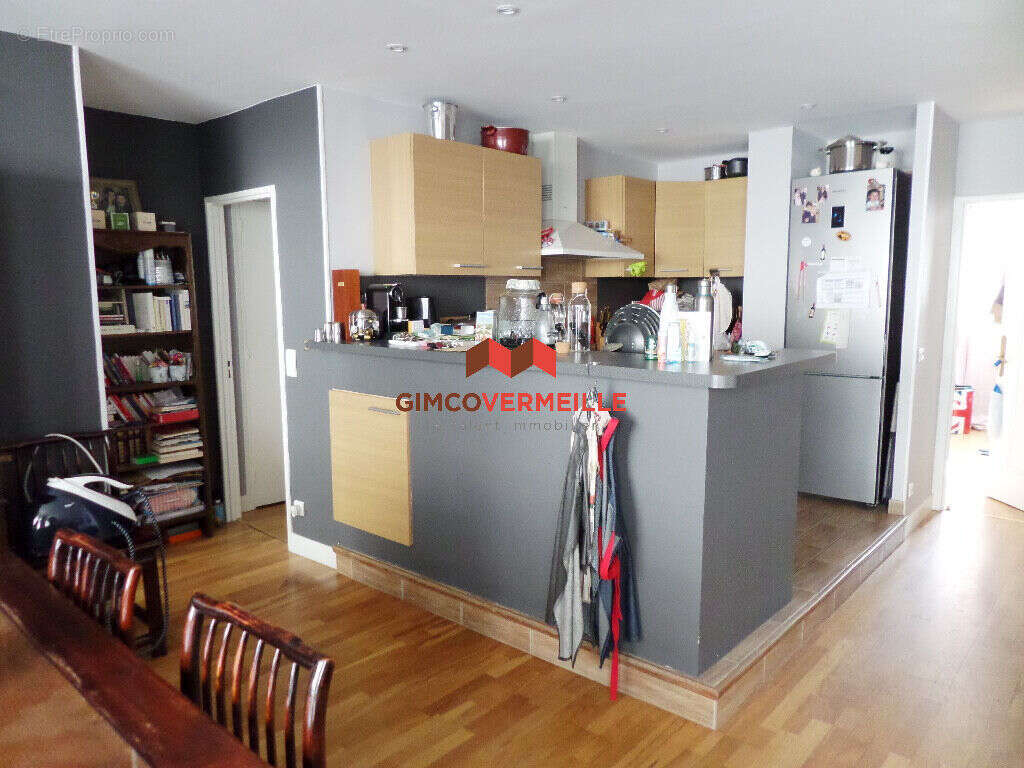 Appartement à LA CELLE-SAINT-CLOUD