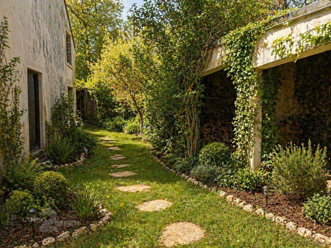 Appartement à CAMORS