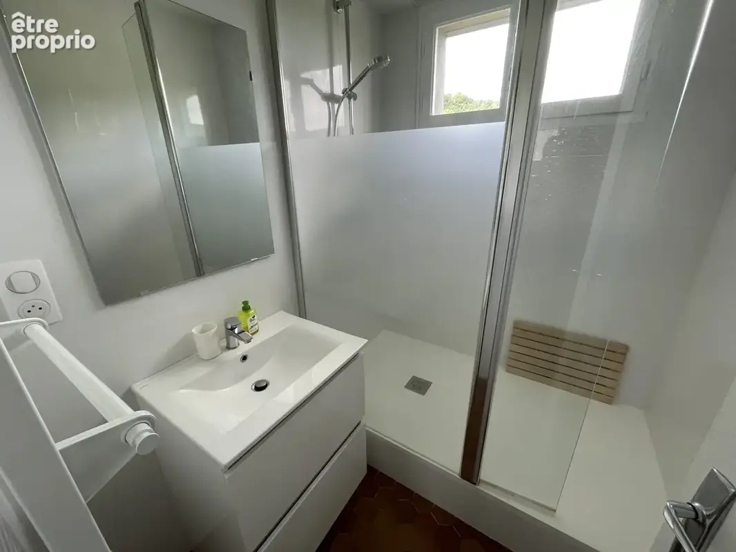Appartement 3 pièces 54 m² à vendre à Besse-Et-Saint-Anastaise (63610) - photo 6