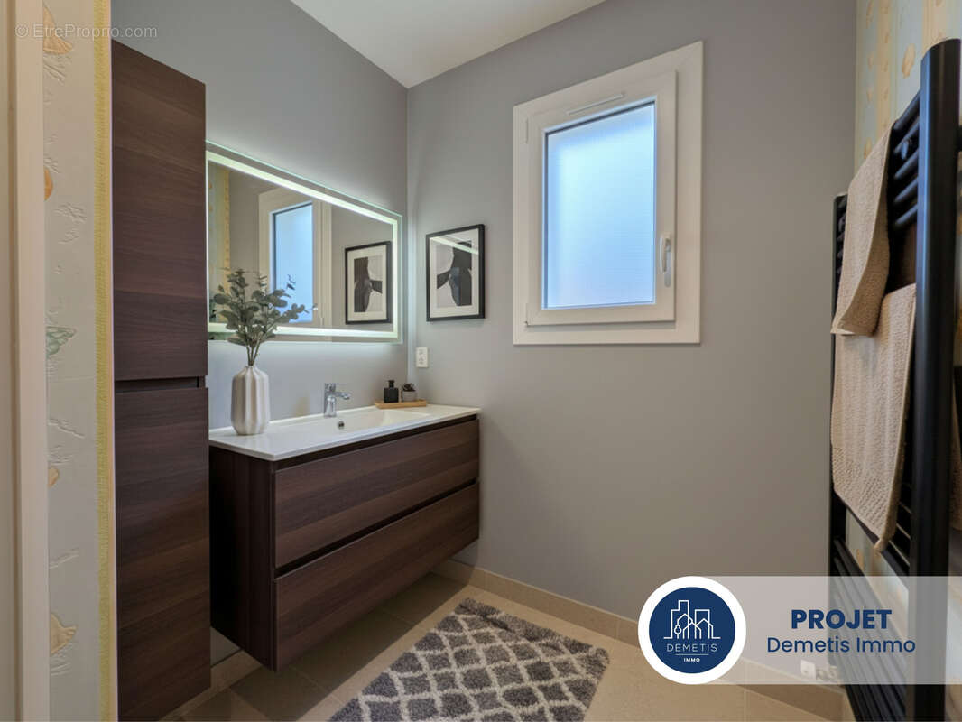 Maison à YVRE-L'EVEQUE