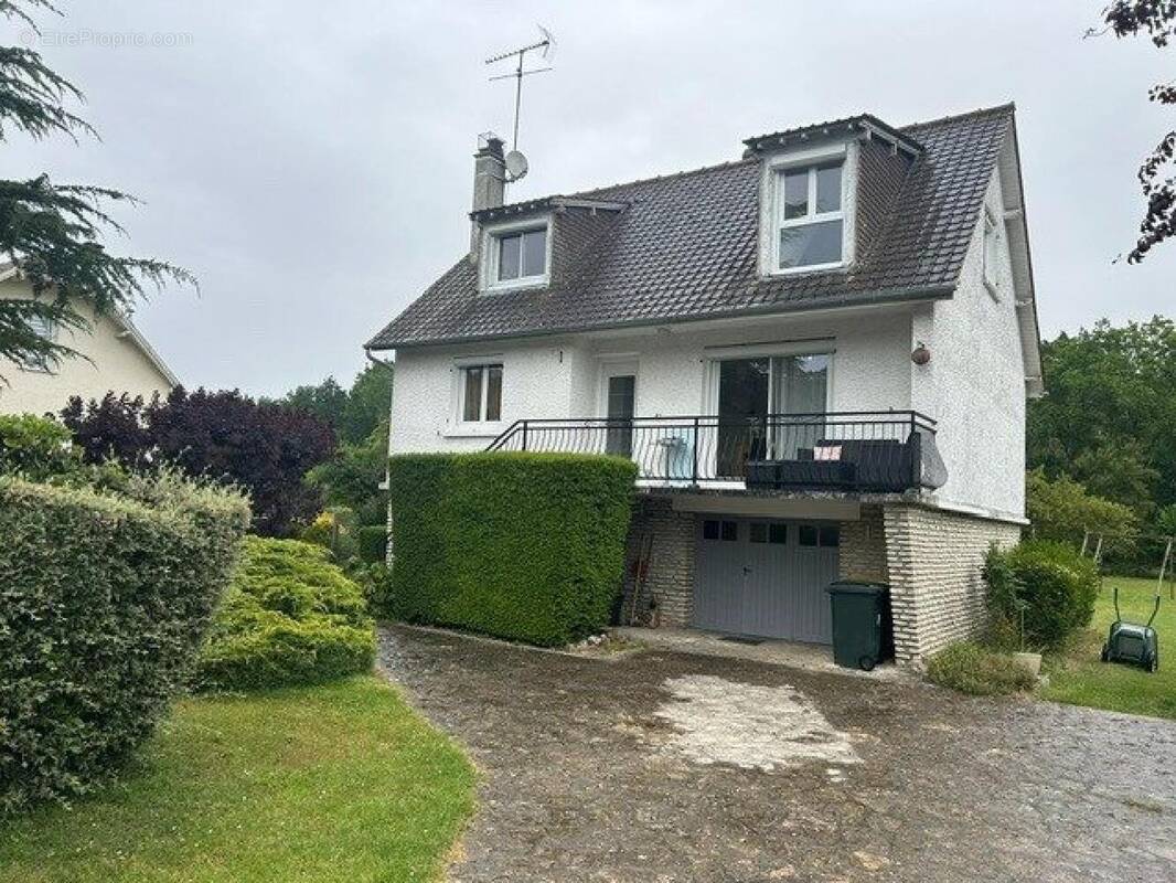Photo 1 - Maison à IVRY-LA-BATAILLE