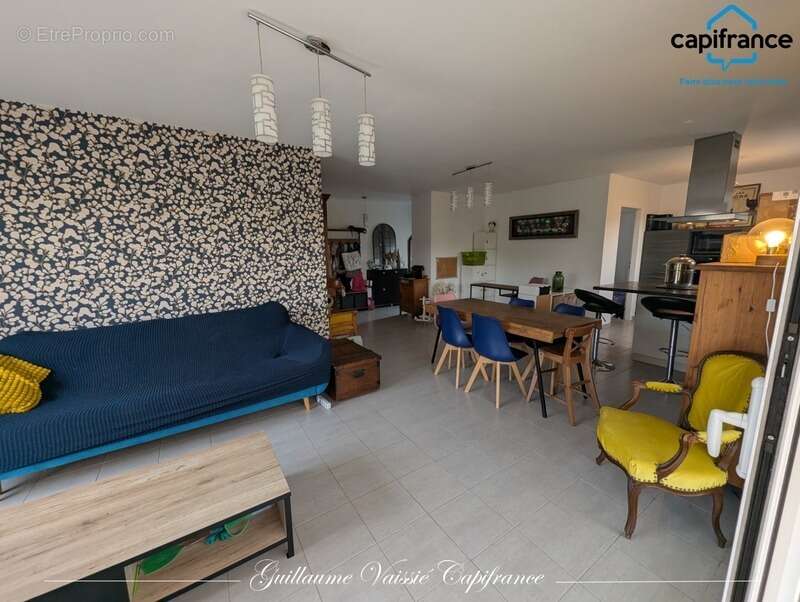 Maison à vendre 5 pièces - 3 chambres - VOUNEUIL SOUS BIARD (86) - photo 3