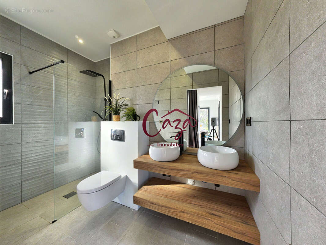 Maison contemporaine sous décennale - Secteur FARGUES SAINT HILAIRE - photo 11