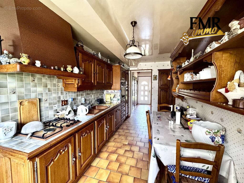 Maison à MEZIDON-CANON