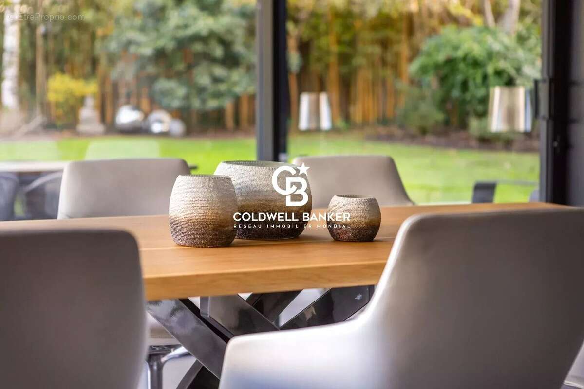 Nantes centre - maison contemporaine 283 m² - photo 14