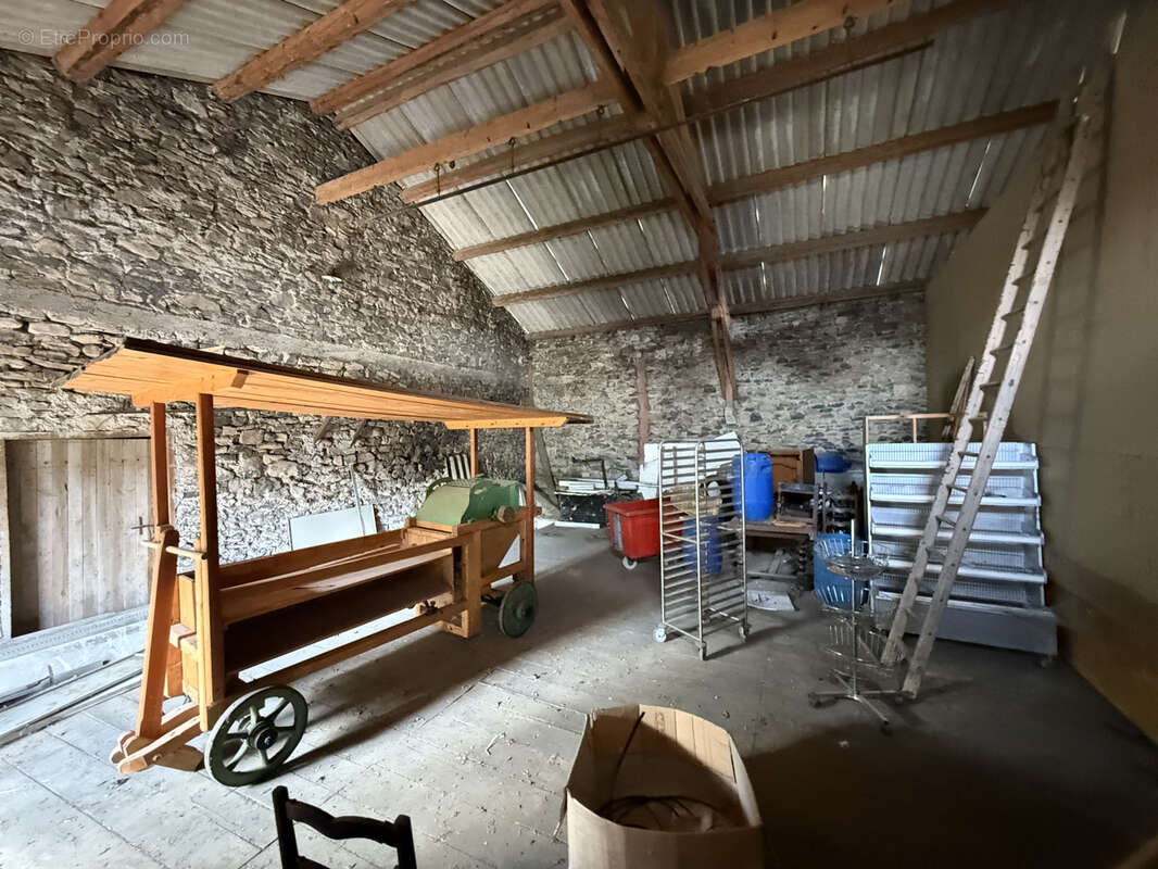 Maison à LE PERTUIS