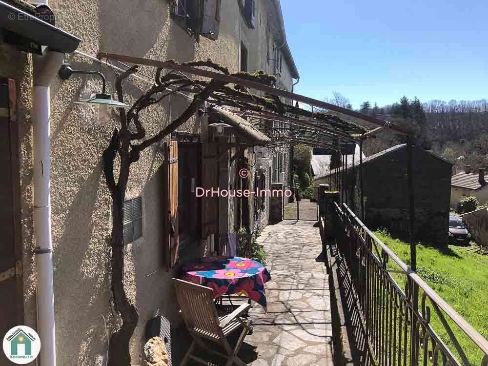 Maison à CUXAC-CABARDES