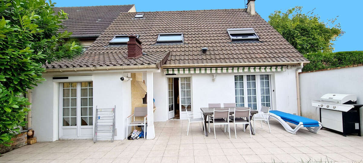 Maison à MITRY-MORY