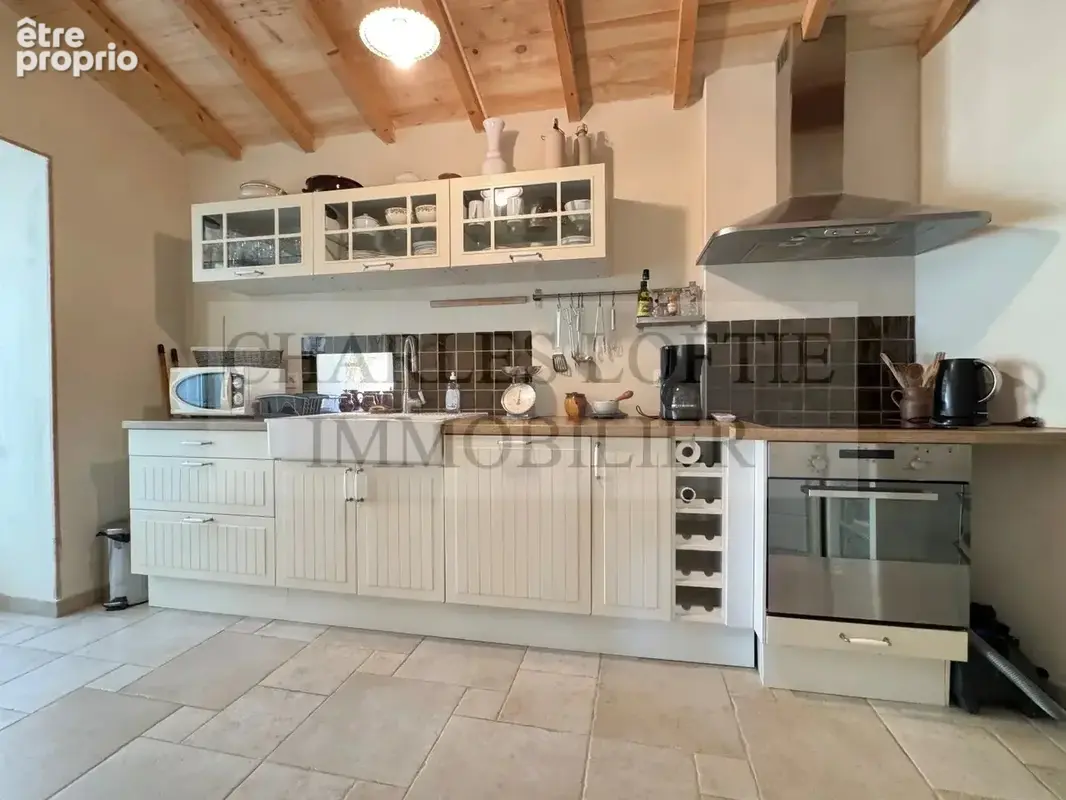 Propriété de caractère au cœur de 17 hectares de nature, avec maison principale, gîtes et piscine - photo 28