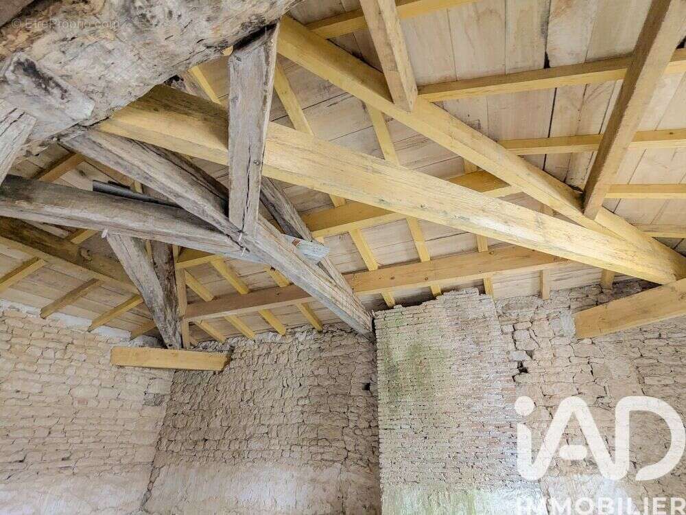 Photo 6 - Appartement à BEAUVAIS-SUR-MATHA