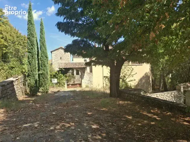 Maison 2000 m² à Les Vans  - photo 1