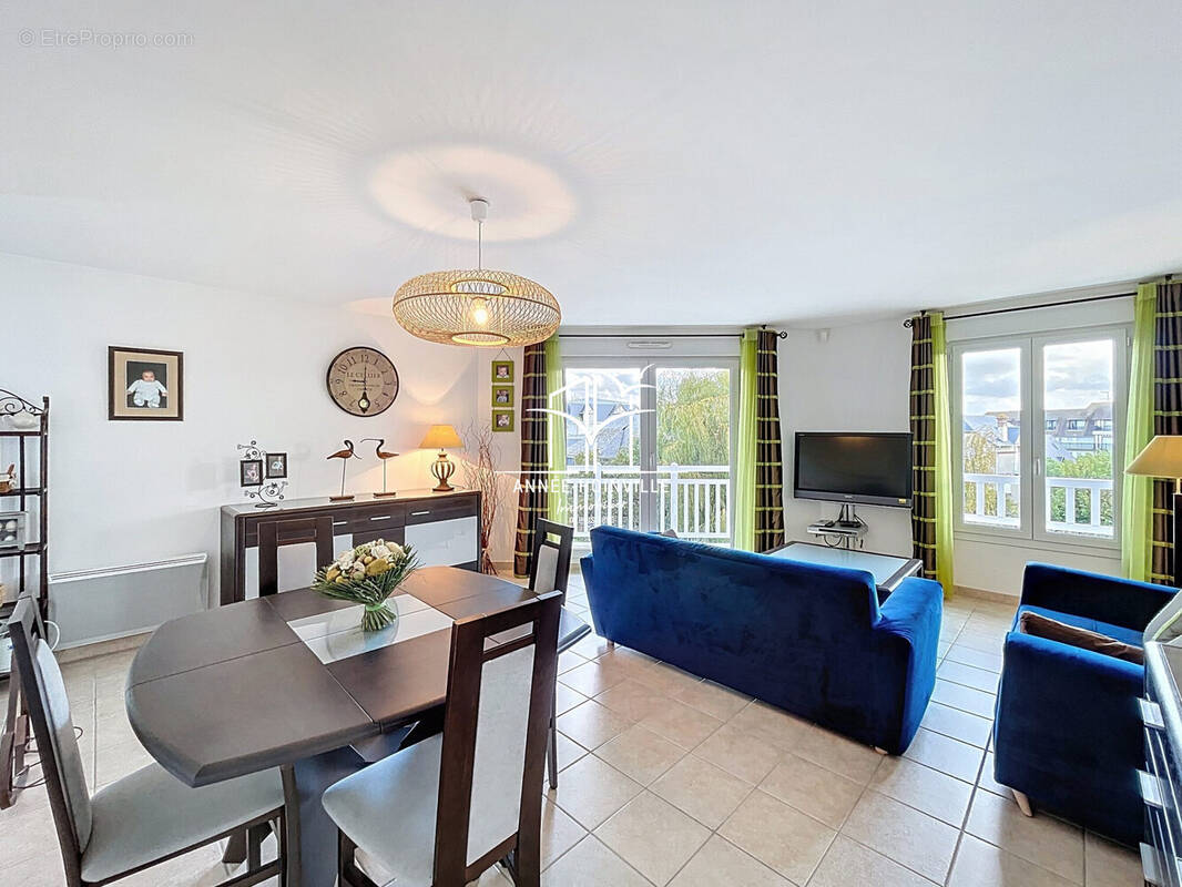 Appartement à BLONVILLE-SUR-MER