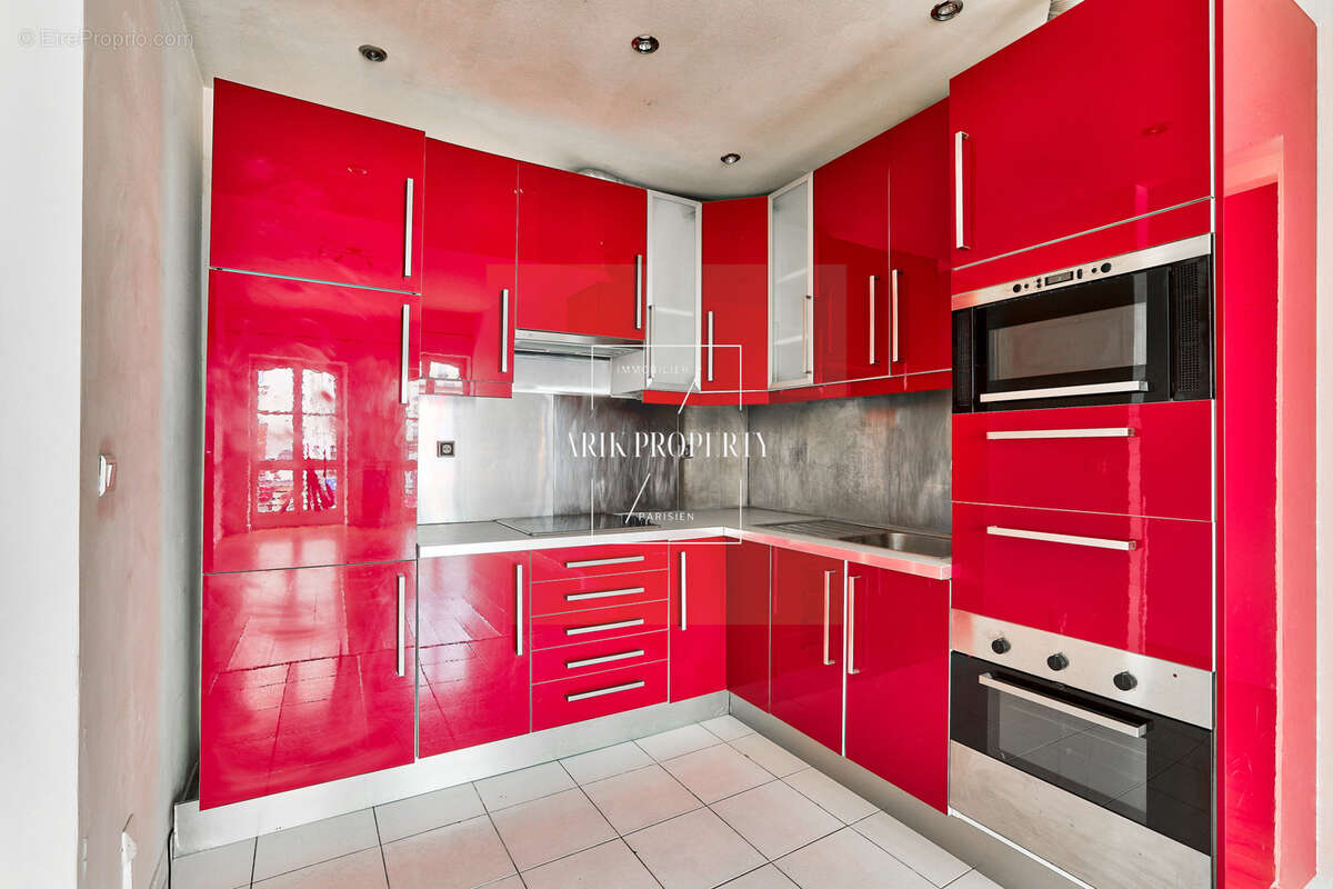 Appartement à PARIS-2E