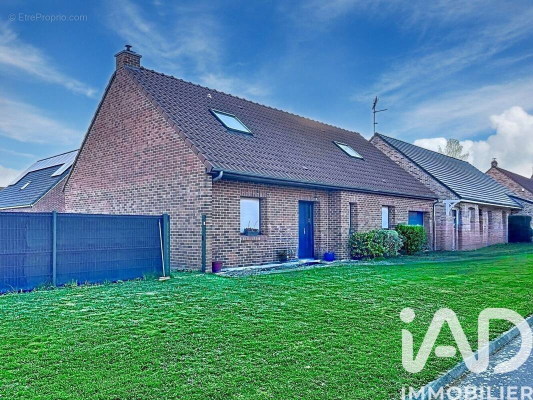 Photo 1 - Maison à SIN-LE-NOBLE