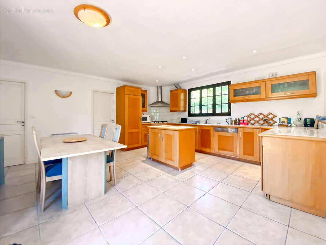 Maison à SAINT-PAUL-EN-FORET