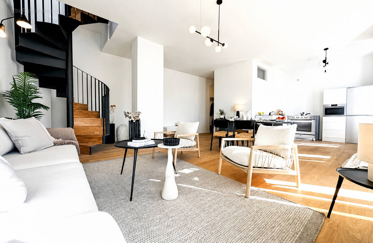 Appartement à NANTERRE