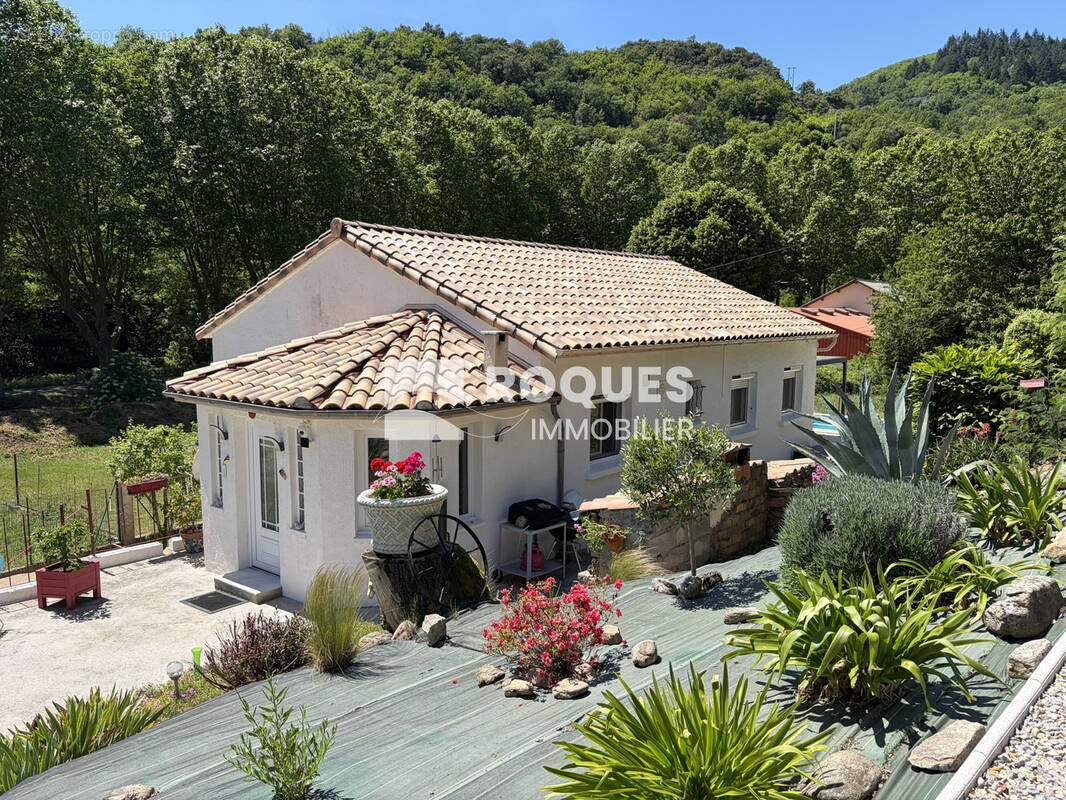 Maison à SAINT-GENIES-DE-VARENSAL