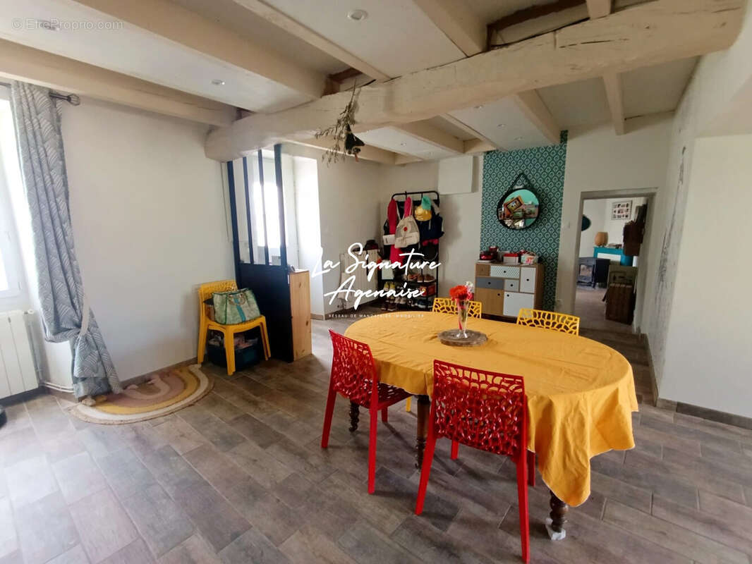 Maison 143 m² à Nerac  - photo 2