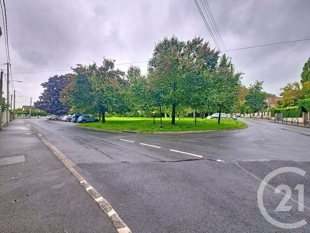 Appartement à DAMMARIE-LES-LYS