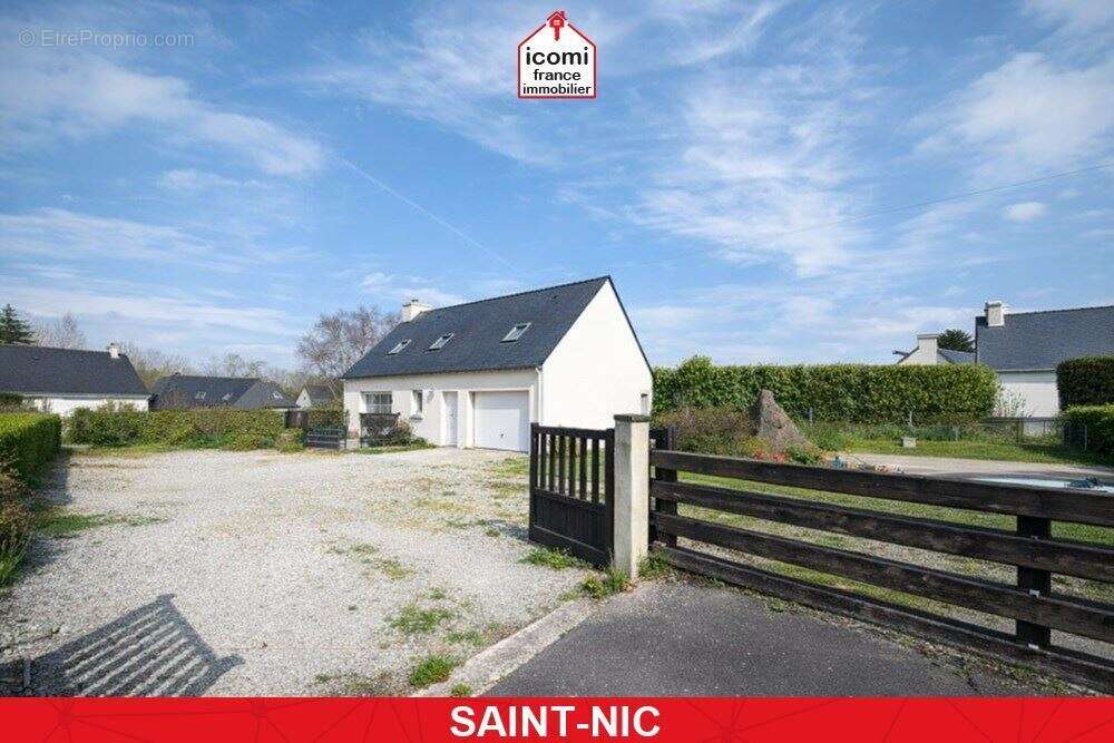 Maison à SAINT-NIC