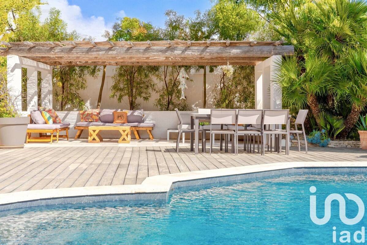 Photo 1 - Maison à BANDOL