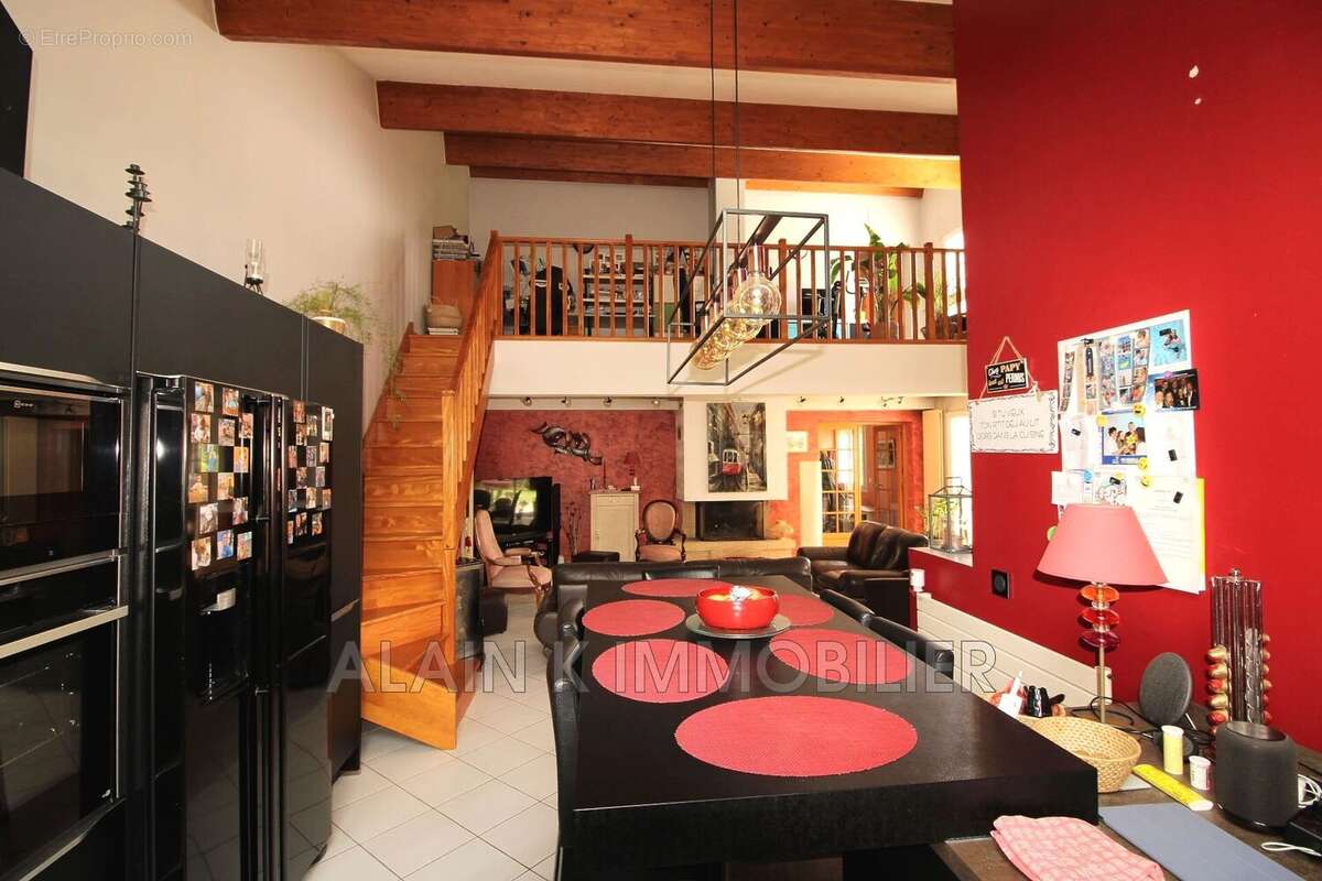 Maison à CHILLY-MAZARIN