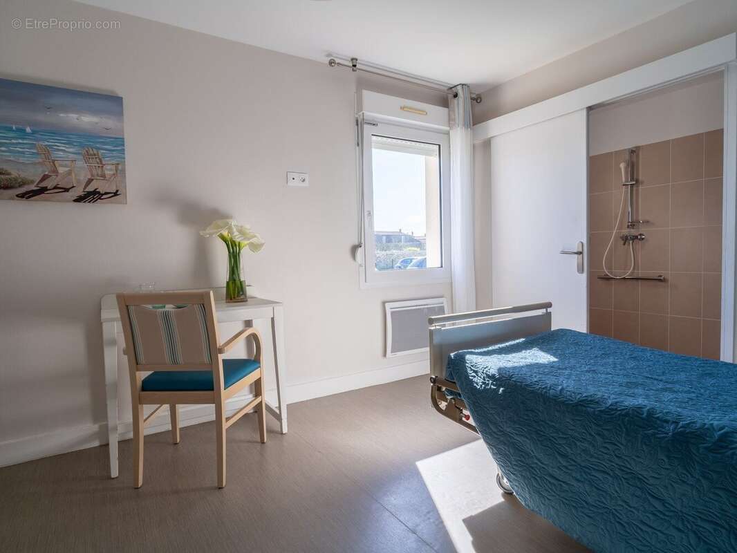 INVESTISSEMENT LOCATIF  SAINT PIERRE D 'OLERON  Résidence Séniors Domidep Viteal Oléron - 6,74% de rentabilité - photo 2